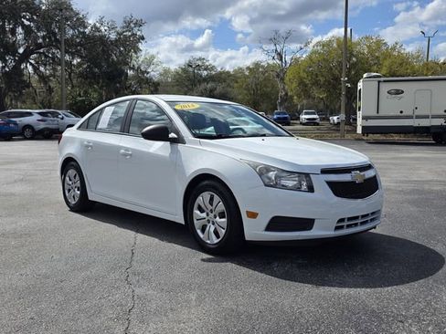 Used 2014 Chevrolet Cruze LS image 7