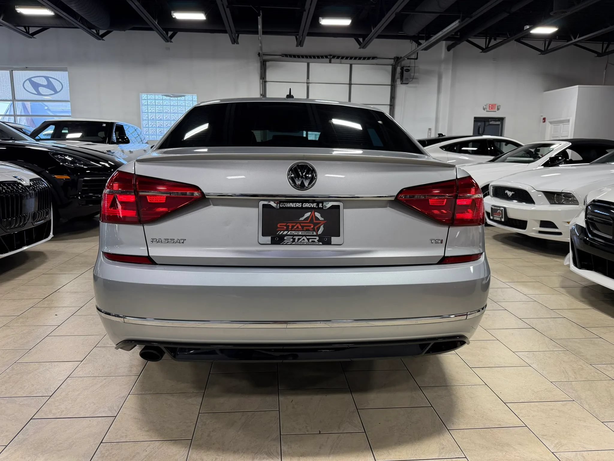 Used 2016 Volkswagen Passat 1.8T R-Line FWD image 5