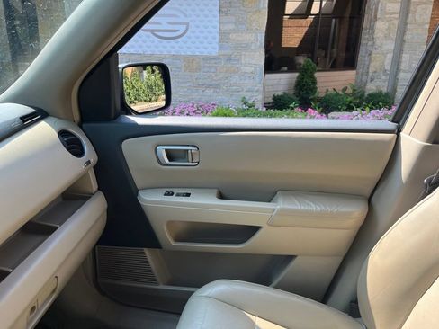 Used 2009 Honda Pilot EX-L image 17