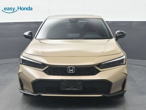 Used 2025 Honda Civic Sport image 2