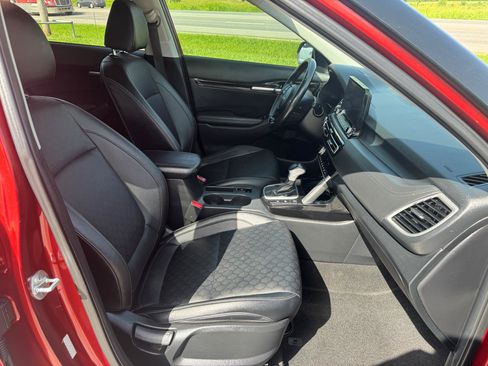 Used 2023 Kia Seltos SX AWD/4WD image 13