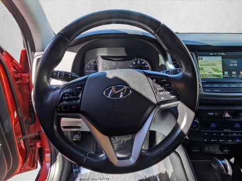 Used 2017 Hyundai Tucson SE Plus w/ Cargo Package image 18