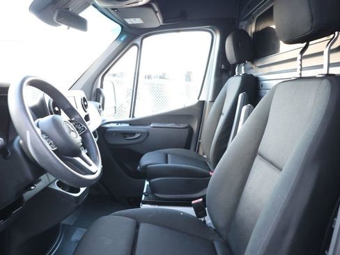 Used 2023 Mercedes-Benz Sprinter 4500 w/ Acoustic Package image 18