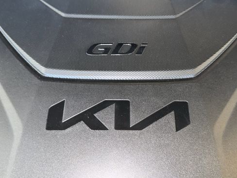 Used 2024 Kia Telluride EX w/ EX Captain's Chair Package FWD image 39