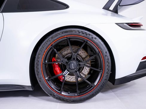 Used 2023 Porsche 911 GT3 image 13