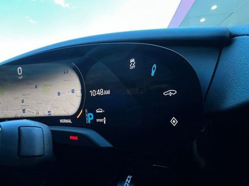 Used 2022 Porsche Taycan 4 Cross Turismo w/ Premium Package image 20