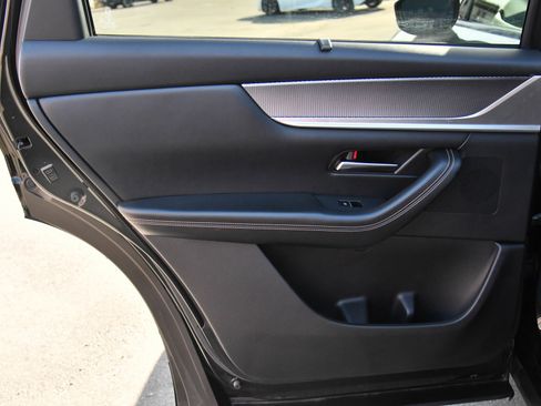 Used 2024 MAZDA CX-90 3.3 Turbo w/ Preferred Plus image 36