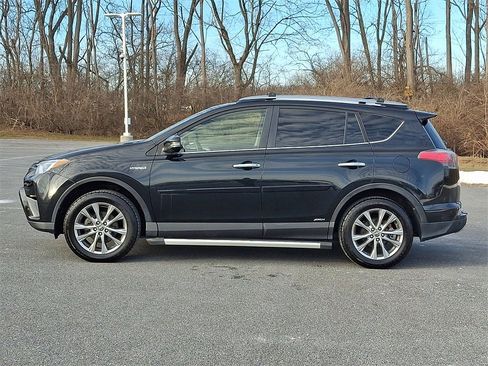 Certified 2017 Toyota RAV4 Limited image 7