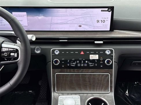 New 2026 Genesis GV80 2.5T Advanced image 6