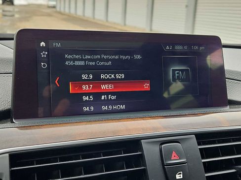 Used 2018 BMW 330i xDrive Sedan w/ Premium Package image 25