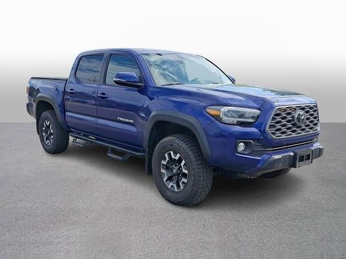 Used 2023 Toyota Tacoma TRD Off-Road w/ Technology Package image 3