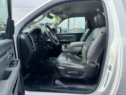 Used 2018 RAM 1500 Tradesman w/ Power & Remote Entry Group image 24