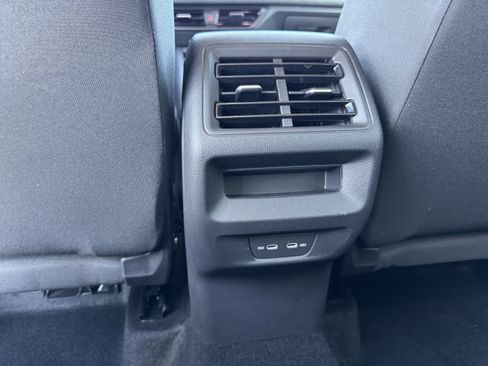 Used 2026 Volkswagen Tiguan S FWD image 29