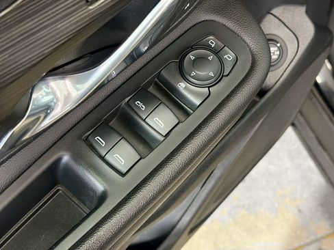 Used 2021 GMC Terrain SLT w/ Elevation Edition AWD/4WD image 18