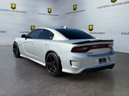 Used 2022 Dodge Charger R/T w/ Plus Group image 3