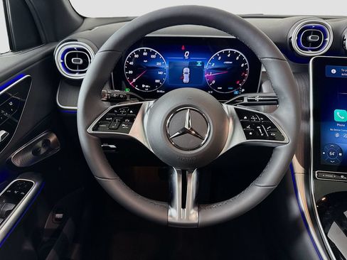 New 2026 Mercedes-Benz GLC 300 4MATIC image 11