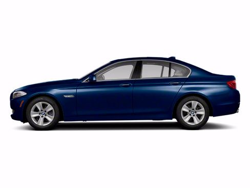 Used 2013 BMW 528i xDrive Sedan AWD/4WD image 3