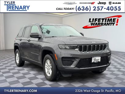 Used 2023 Jeep Grand Cherokee Laredo