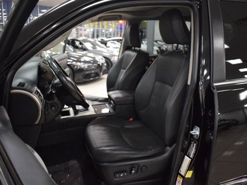 Used 2014 Lexus GX 460 image 44
