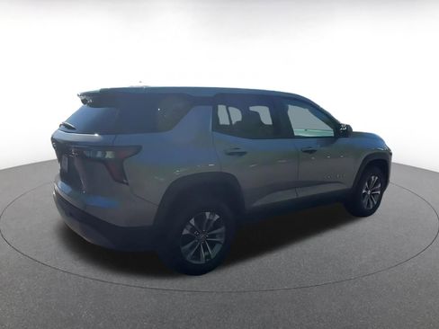 Used 2025 Chevrolet Equinox LT FWD image 15