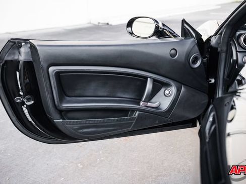Used 2014 Ferrari California RWD image 72