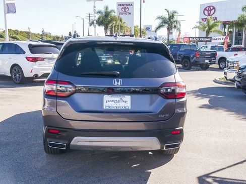 Used 2024 Honda Pilot Elite image 8