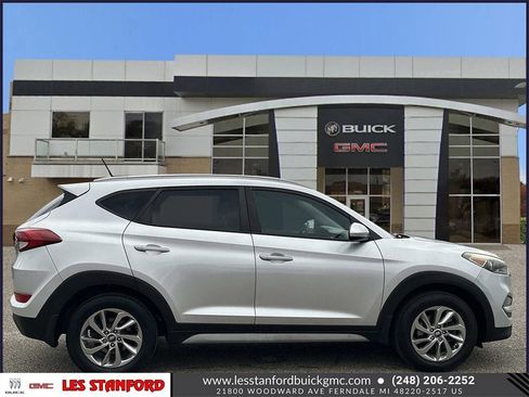 Used 2017 Hyundai Tucson SE image 7