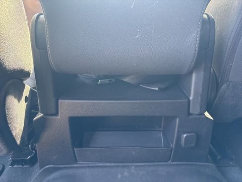 Used 2018 Chevrolet Silverado 1500 LT w/ All Star Edition image 43