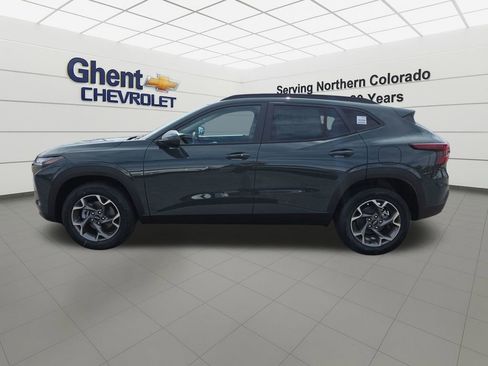 New 2026 Chevrolet Trax LT w/ Driver Confidence Package image 2