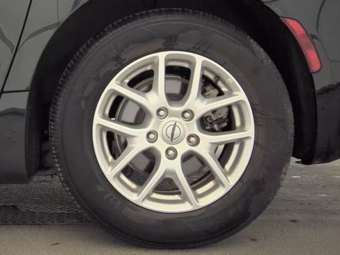Used 2023 Chrysler Pacifica Touring-L FWD image 20