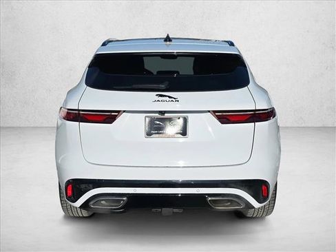 Certified 2025 Jaguar F-PACE R-Dynamic S image 6
