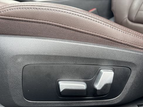 Certified 2023 BMW i4 eDrive40 w/ M Sport Package image 38