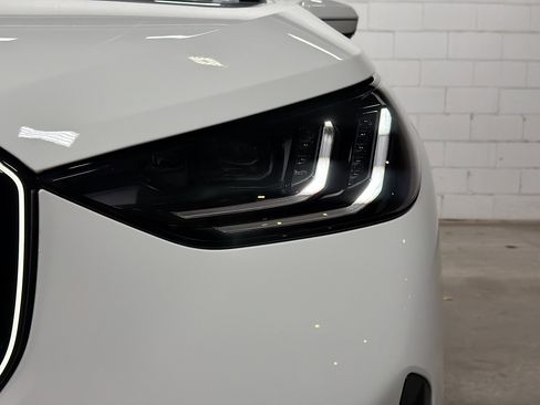 New 2026 BMW X3 xDrive30 w/ Premium Package image 9