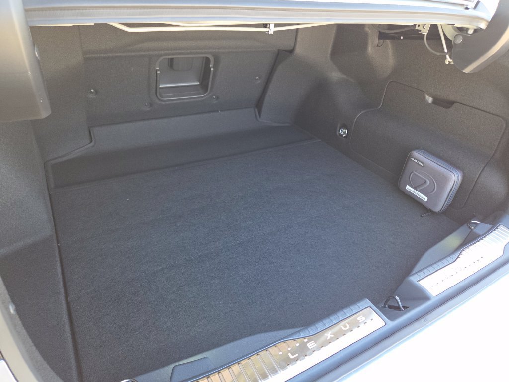 New 2026 Lexus ES 350h AWD w/ Convenience Package image 33