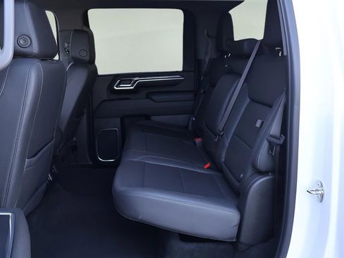 Used 2024 Chevrolet Silverado 2500 LTZ image 15