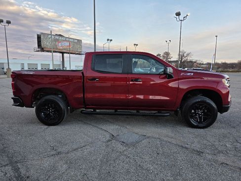 Used 2023 Chevrolet Silverado 1500 LT Trail Boss image 4