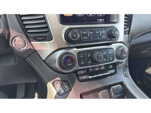 Used 2020 Chevrolet Tahoe LT AWD/4WD image 21