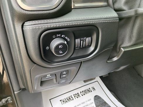 Certified 2019 RAM 1500 Limited w/ Advanced Safety Group image 17