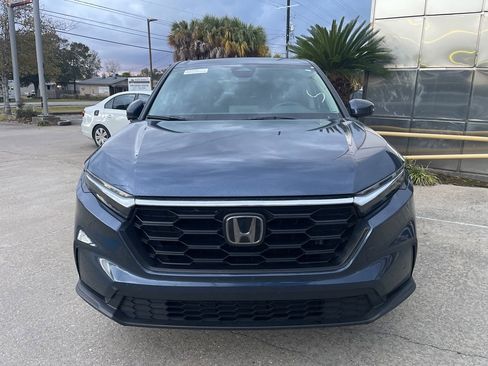Used 2024 Honda CR-V LX image 2
