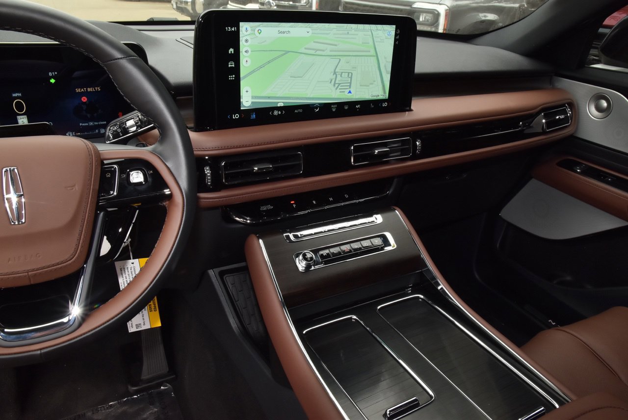 New 2027 Lincoln Aviator Reserve AWD/4WD image 28