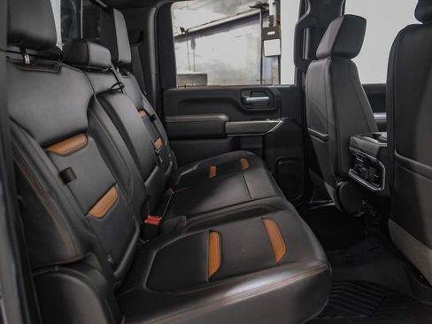 Used 2020 GMC Sierra 2500 AT4 w/ AT4 Premium Package image 36