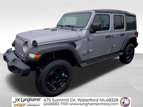 Used 2021 Jeep Wrangler Unlimited Sport AWD/4WD image 4