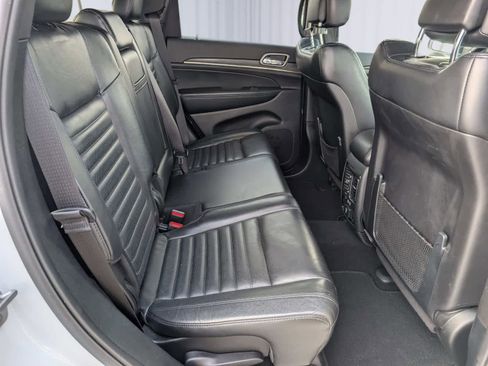 Used 2020 Jeep Grand Cherokee Limited X image 10