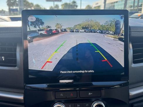 Certified 2024 Ford Expedition Max XLT image 30