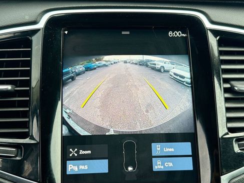 Used 2022 Volvo XC90 T8 Inscription image 15