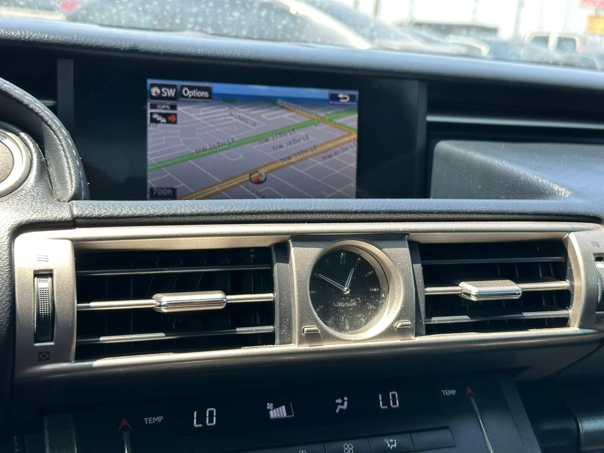 Used 2016 Lexus IS 200t w/ F Sport Package RWD image 30