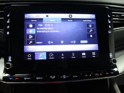 Used 2025 Jeep Wagoneer Series III image 22