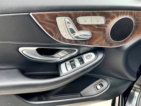 Used 2018 Mercedes-Benz C 300 Cabriolet image 15