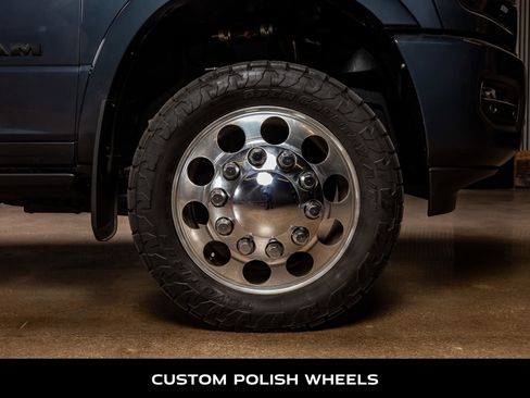 Used 2025 RAM 3500 Limited image 11