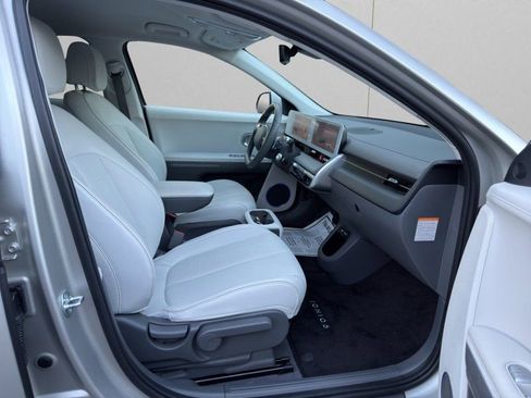 Used 2023 Hyundai Ioniq 5 SEL image 13